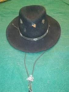 lot 190 image: HARLEY DAVIDSON Felt Hat. Excellent.