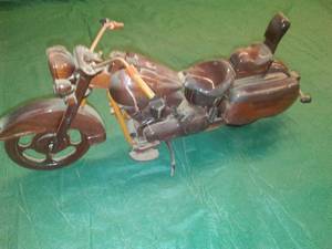 lot 171 image: HARLEY DAVIDSON Wood Motorcycle