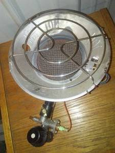 lot 289 image: Sunflower Head Heater, Propane, Nice, 9 in. Diam. Just in time for hunting.