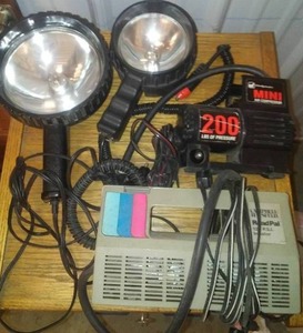 lot 306 image: 12 Volt Lights and Pump. All Working.