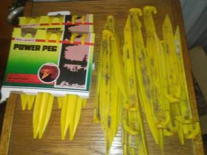 lot 318 image: Tent Stakes, Power Peg by Reliance, over 2 dozen, some new.