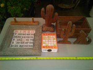 lot 359 image: Wood Dcor items, Bingo, Cactus, and more.