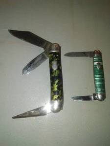 lot 493 image: Imperial Folding Pocket Knives (2)