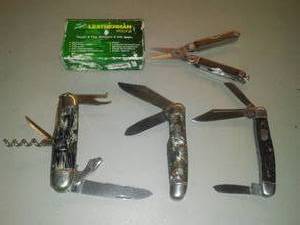 lot 495 image: Imperial Knives (3) and Leatherman.