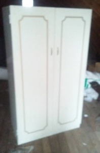 lot 535 image: Vintage Metal Wardrobe
