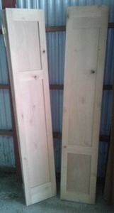 lot 278 image: 2 Wood Bifold doors 2 pair - 60  total. O