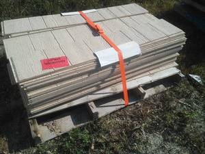lot 351 image: Siding pieces 48 in.  x 9 (78 pcs.)