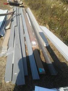 lot 352 image: Composite Deck Topping brown, gray & more