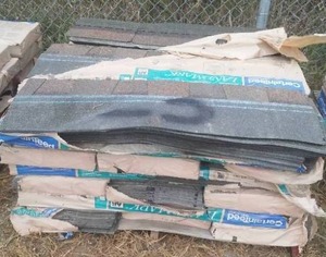 lot 373 image: Shingle Certainteed Landmark Heather Blend 20 bundles & ridge cap
