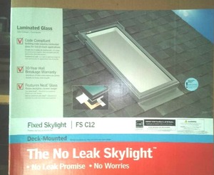 lot 401 image: Velux fixed Skylight New inbox