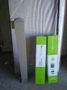 lot 443 image: Trex Transcend Railing Components (4), End Post (32) Balusters and more.