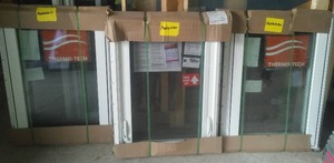 lot 183 image: 3 Thermo-Tech Window Casement