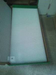lot 229 image: 2 x 4 Drop in Light Grids, plastic (10), Plaskolite