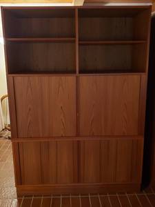 lot 4 image: Stunning Carlo JENSEN for Poul HUNDEVAD Media Wall Unit