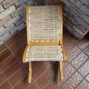 lot 17 image: Vintage Rocking Footrest
