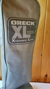 lot 118 image: Oreck XL Vaccum