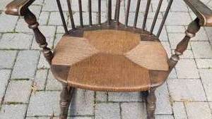 lot 62 image: Antique Rush Seat Windsor Rocking Chair