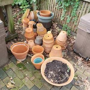 lot 122 image: Come Take My Pots