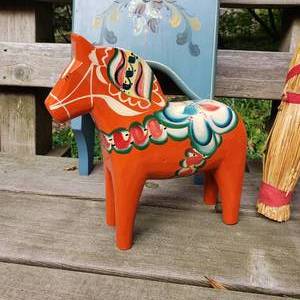 lot 142 image: Swedish Holiday Collection