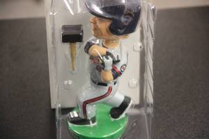 Minnesota Twins 2013 Josh Willingham Willinghammer SGA Bobblehead