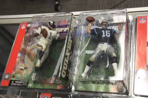 McFarlane Figures Resale Lot  6 Figures