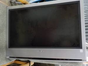 lot 10 image: 26 Sony Powers On...