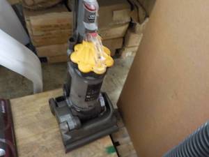 lot 17 image: Dyson Powers On...