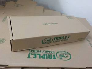 lot 38 image: 25 Self Closing Boxes 24 x 10 x 4...