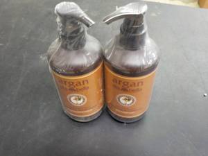 lot 67 image: 2 Bottles 10.1 oz each Argan Diabel...