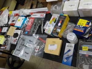 lot 84 image: Electronic and Tool Lot...