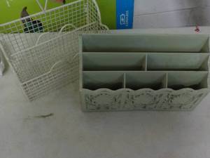 lot 209 image: Office Supplies and More in a Trave...