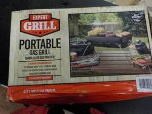 lot 239 image: Expert Portable Gas Grill...