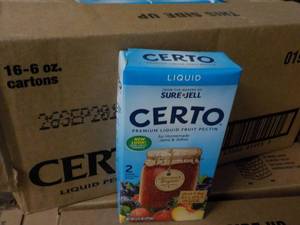lot 290 image: Case of 16 - 6 oz Boxes Certo Pecti...
