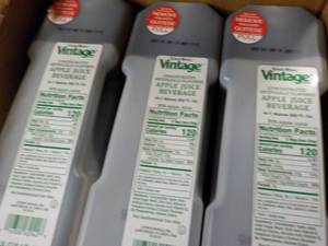 lot 300 image: 3 - 3.5 Liter Jugs Citrus Works App...