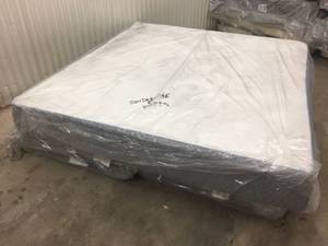 Brand New Sondercare Premium Memory Foam King Therapy Mattress