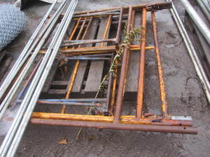 lot 36 image: Scaffold section with four uprights...