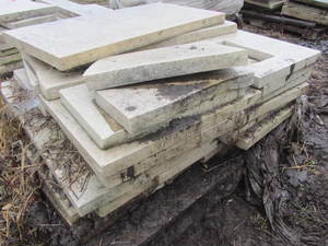 lot 61 image: Mixed pavers, random sizes up to 36...