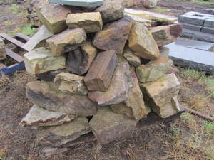 lot 78 image: Chilton limestone outcroppping 18x...