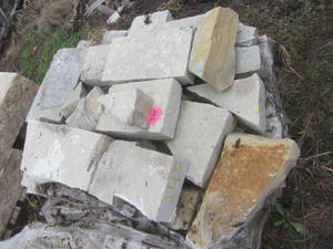 lot 245 image: Wall block, one pallet...