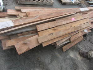 lot 258 image: Variety of 1x lumber 4 and 6...