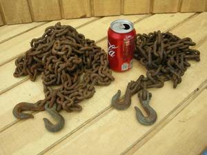 lot 57 image: 2 Log Chains - Lighter Duty 10 - 18