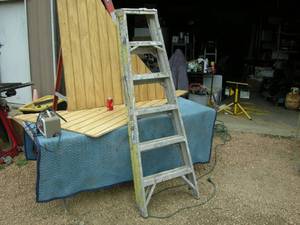 lot 52 image: Werner 6 Aluminum Ladder