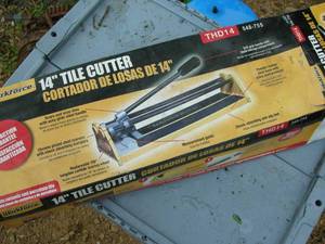 lot 32 image: Workforce 14 Tile Cutter