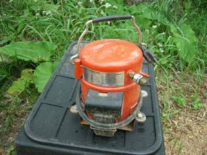 lot 12 image: Rotary Vacuum Pump