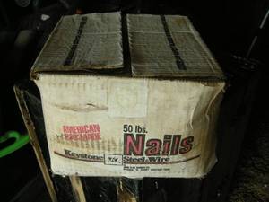 lot 8 image: Box #8 Hi-Bond Sinker Nails