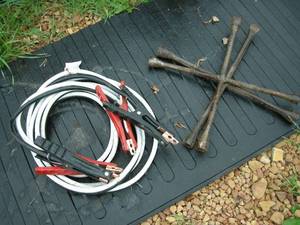 lot 75 image: Jumper Cables - Tire Irons