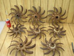 lot 90 image: Iron Spiral Wheels - Ornament