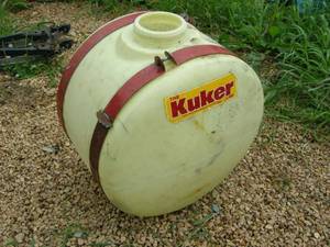 lot 92 image: Kuker 25 Gallon Tank