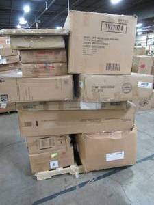 lot 138 image: WHOLESALE MIXED PALLET OF MISCELLANEOUS INDOOROUTDOOR FURNITURE AND MORE