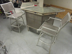 lot 103 image: PATIO BAR AND STOOLS